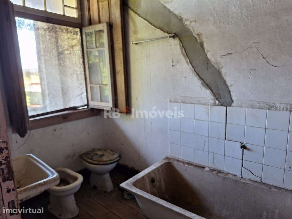 2 Moradias Geminadas para recuperar - Santa Cita, Tomar - Grande imagem: 4/40