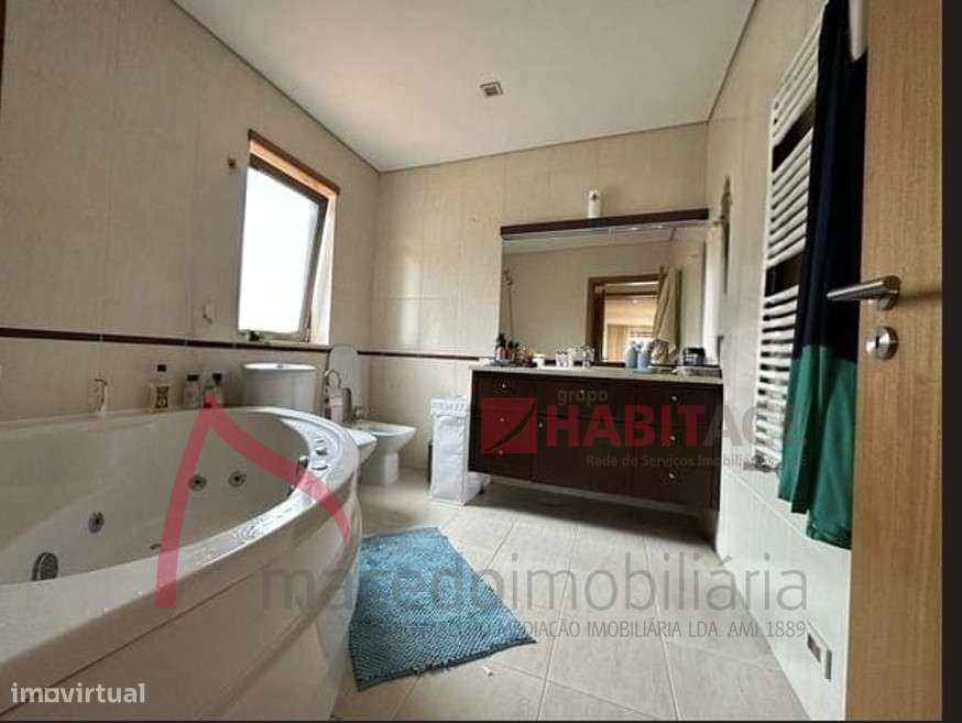 Moradia Individual T3 com piscina em Lomar-19