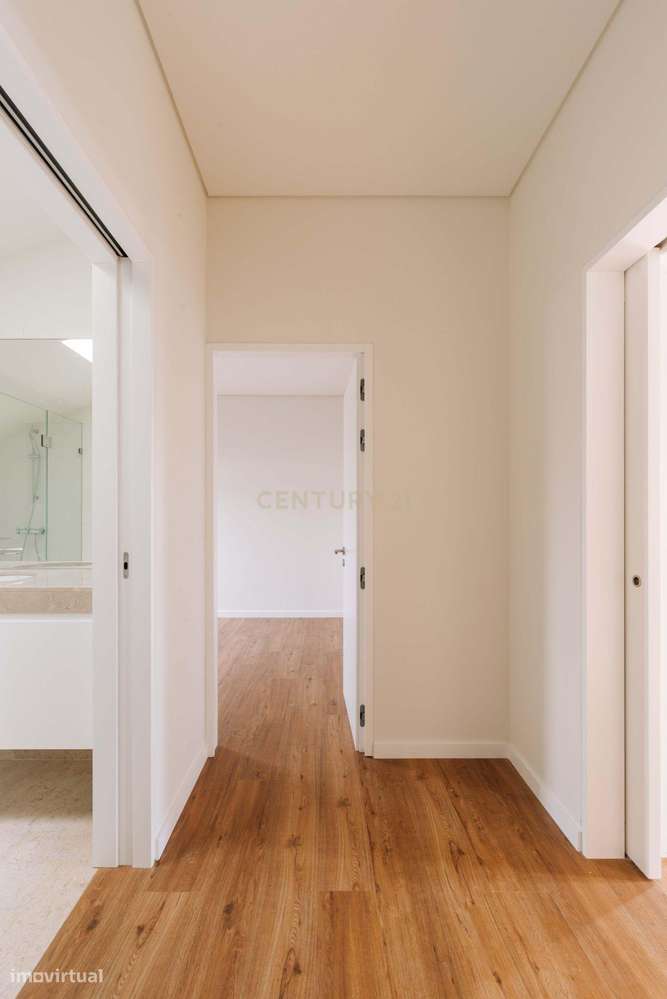 APARTAMENTO T1 A ESTREAR - EMPREENDIMENTO RESIDENCIAL SANTO AMARO 154 - Grande imagem: 4/9