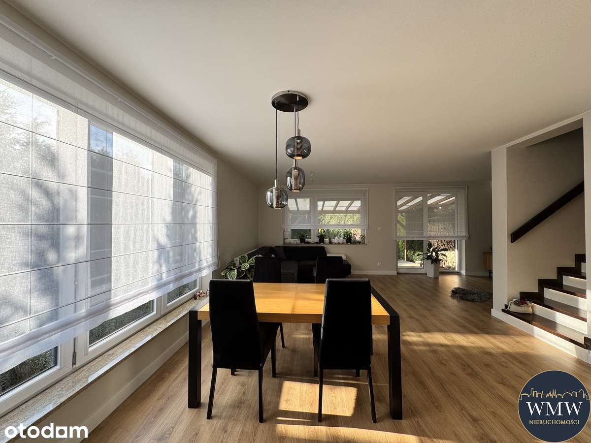 Wyjątkowy skrajny segment w wysokim standardzie z pięknym ogrodem-3