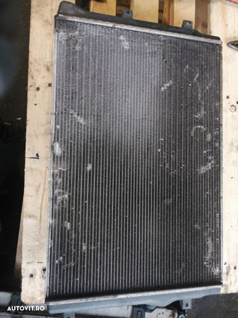 Radiator apa radiator răcire apa vw Passat b6 motor 2.0tdi 140cp perfect funcțional - 2