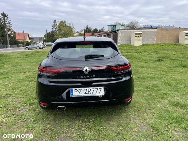 Renault Megane 1.5 Blue dCi Intens - 7