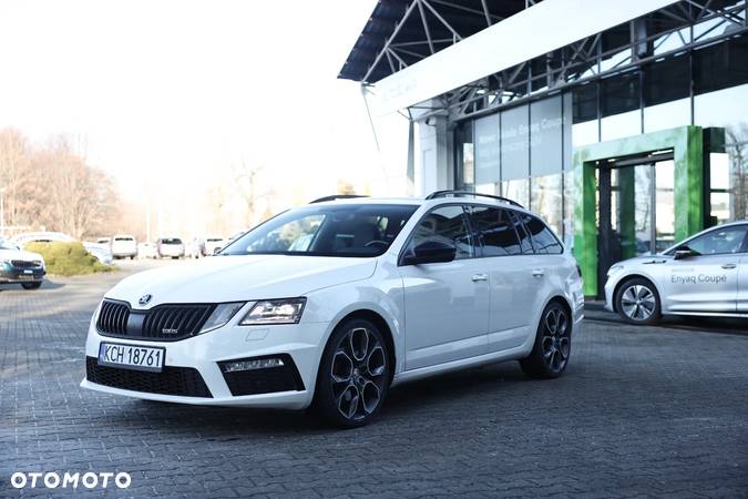 Skoda Octavia 2.0 TDI RS Challenge DSG - 3