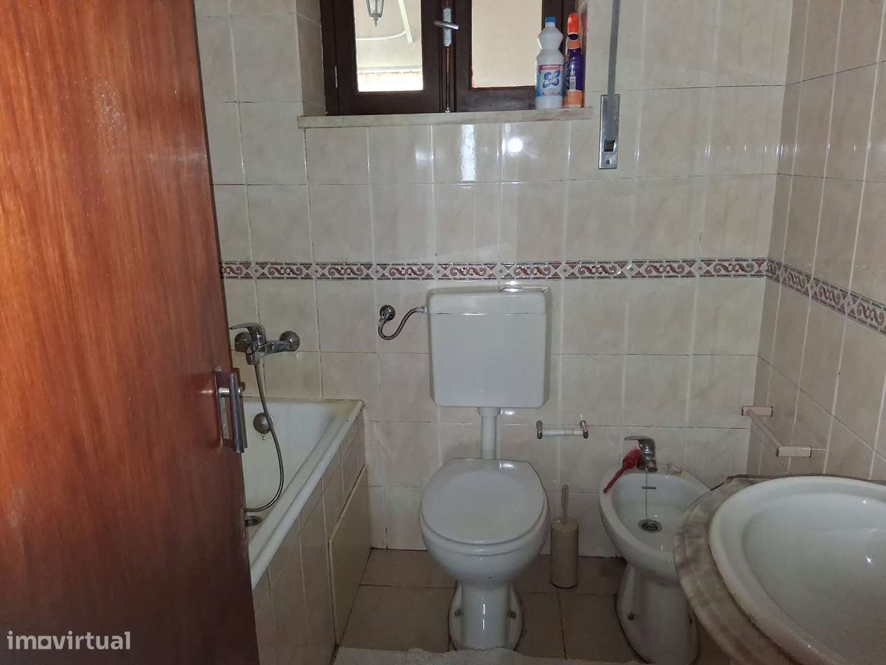 Moradia com Garagem e Terreno | Palheira – Assafarge, Coimbra-16