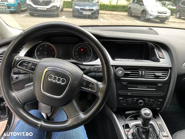 Audi A4 2.0 TDI B8 - 13