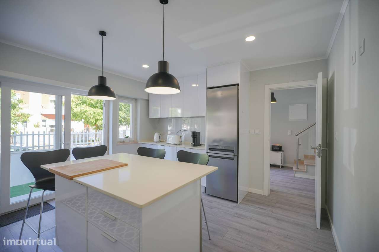 Moradia T5 Mem Martins-16