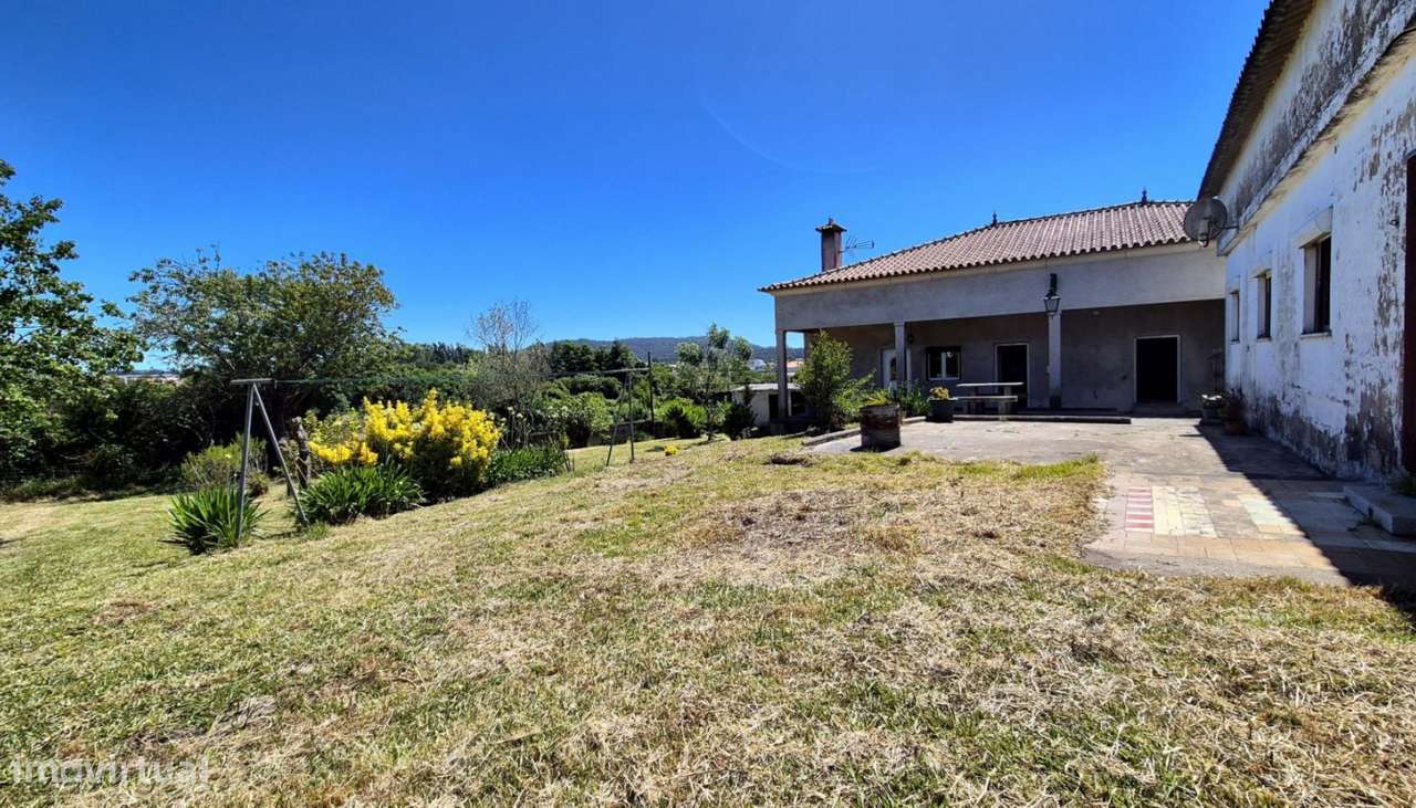 Venda de propriedade c/ duas moradias, V. N. Anha, Viana do Castelo-23
