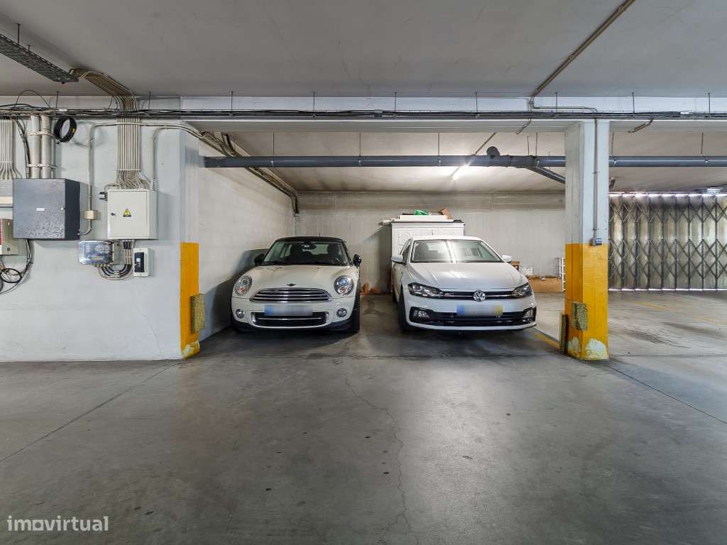 T3 com 161 m² no Coração de Arcozelo | Garagem para 2 Carros | Exce...-26