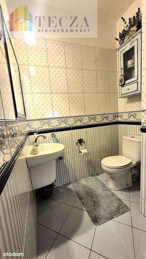 Dom 280m2,działka 991m2,7pokoi,3łazienki,garażx3-19