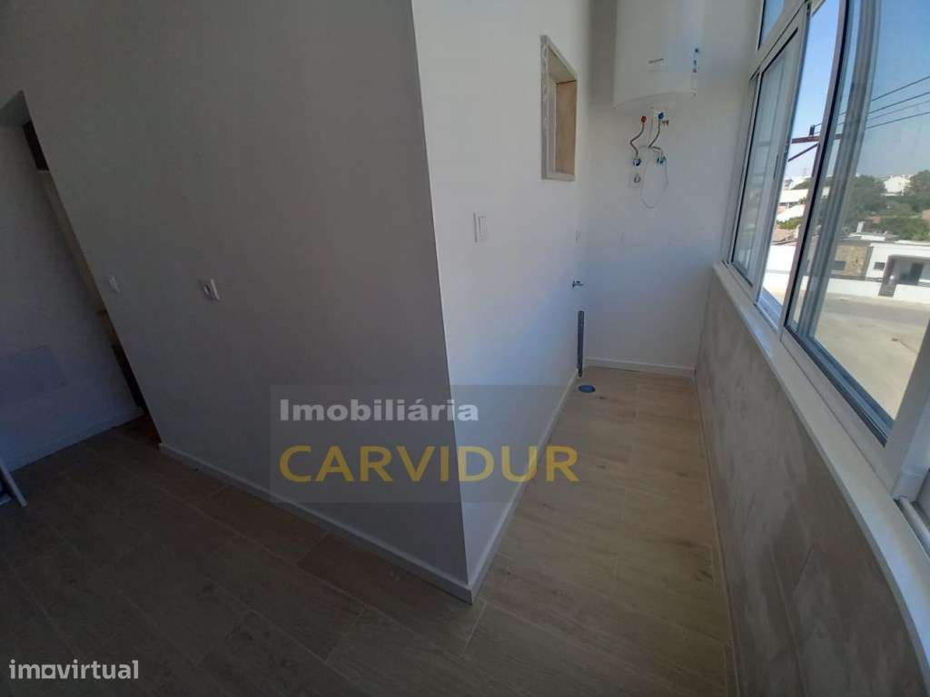 Barreiro Vila-Chã T2 totalmente remodelado-8