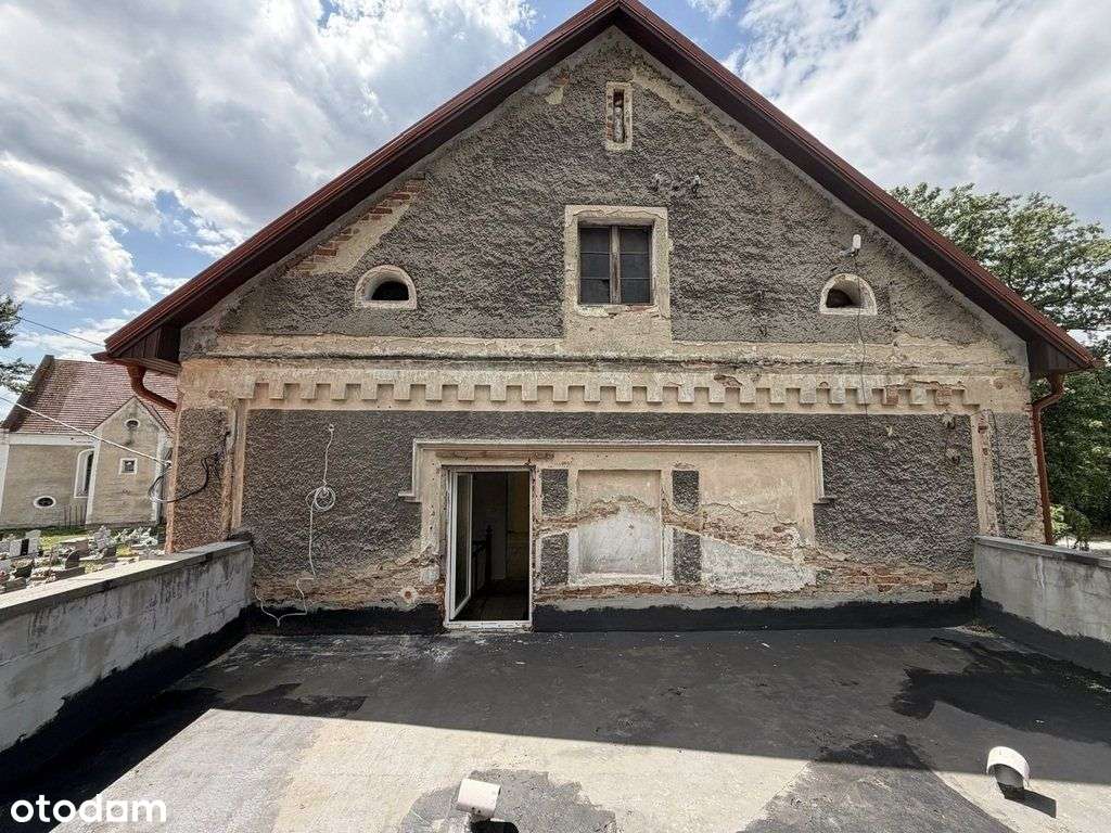 Dom zarządcy 1868 nad stawem wsród starodrzewia-14