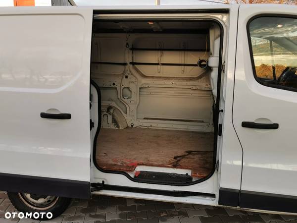 Renault Trafic - 14