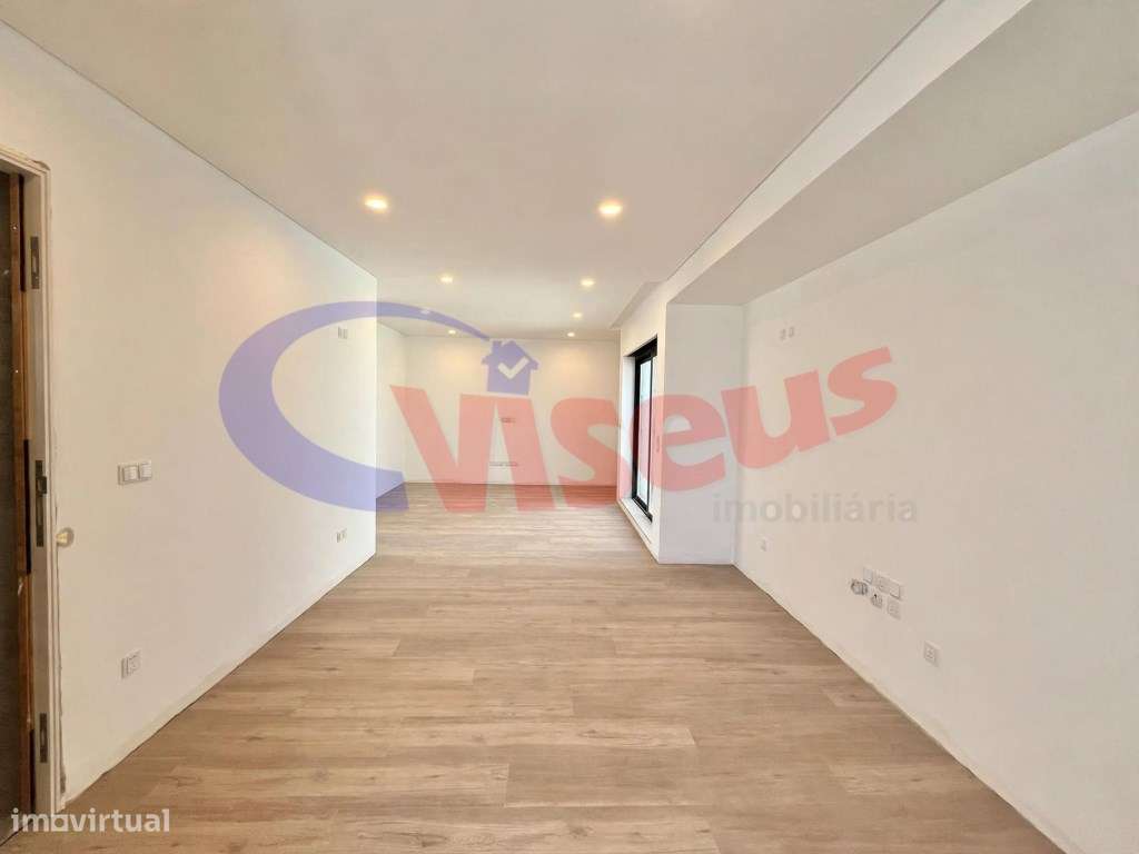 Apartamento T1 Penthouse com terraço.-6