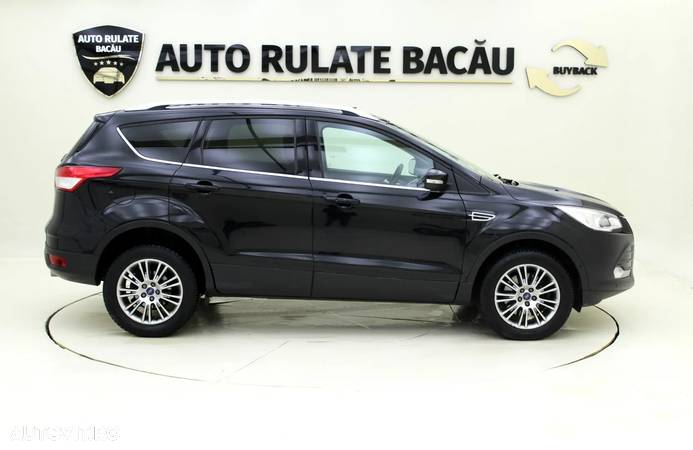 Ford Kuga - 4