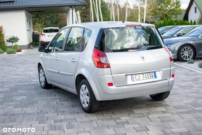 Renault Scenic - 19