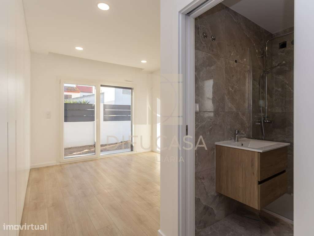 R192_ Moradia T3 + anexo (27m2)-20