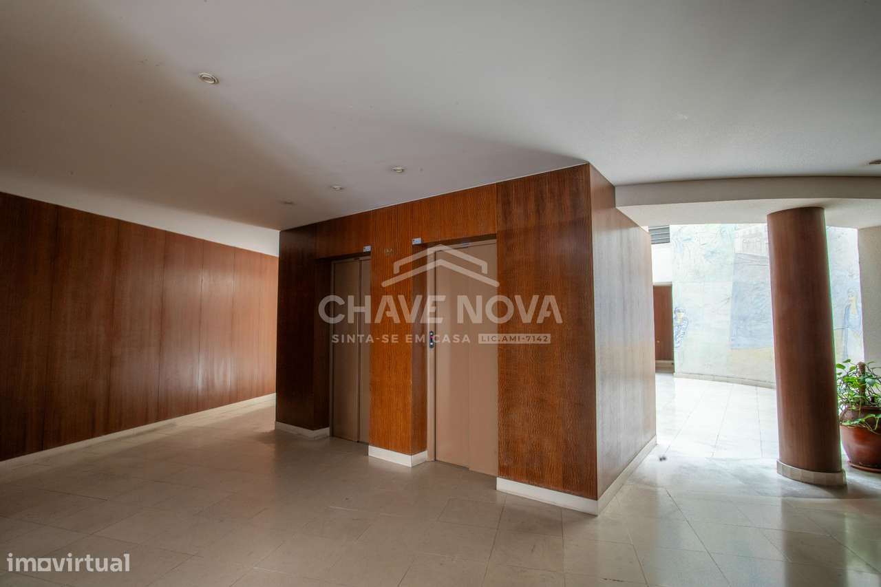 Excelente apartamento T2 em Oliveira do Douro-17