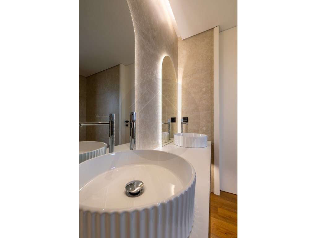 Moradia T4 com Piscina, design moderno, em Vila Nova de Gaia-20