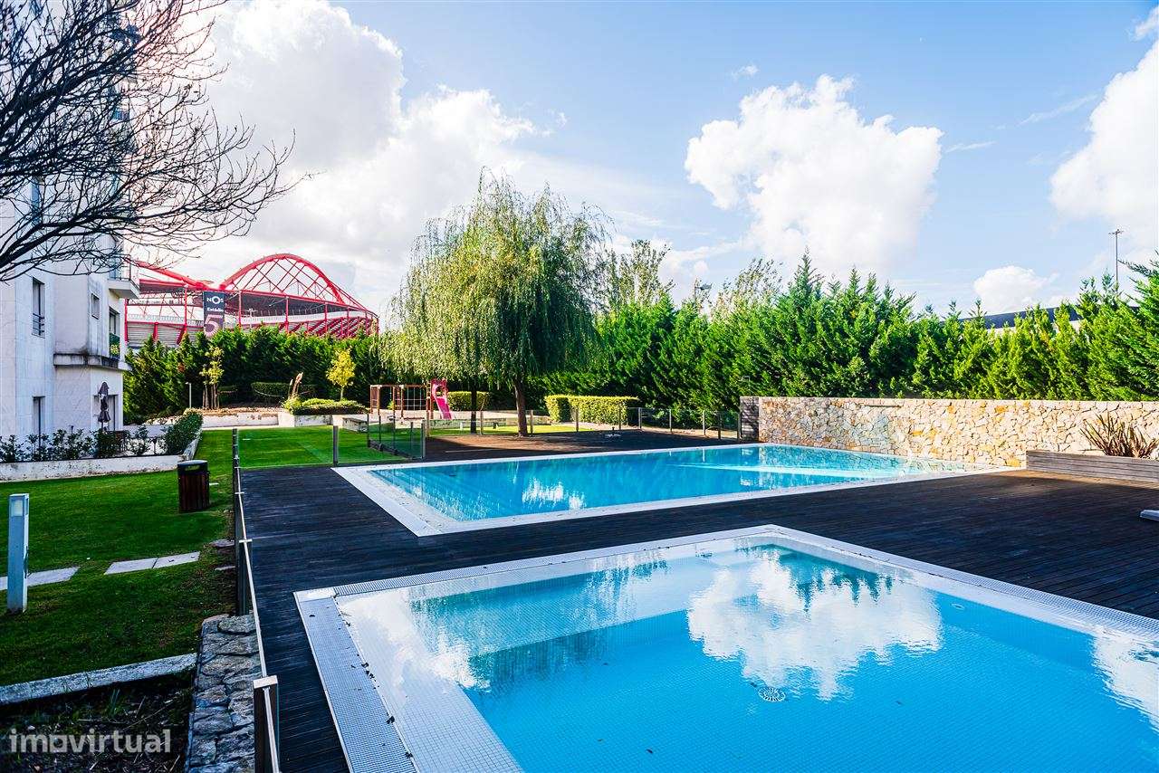 T4 CONDOMINIO BENFICA STADIUM-0