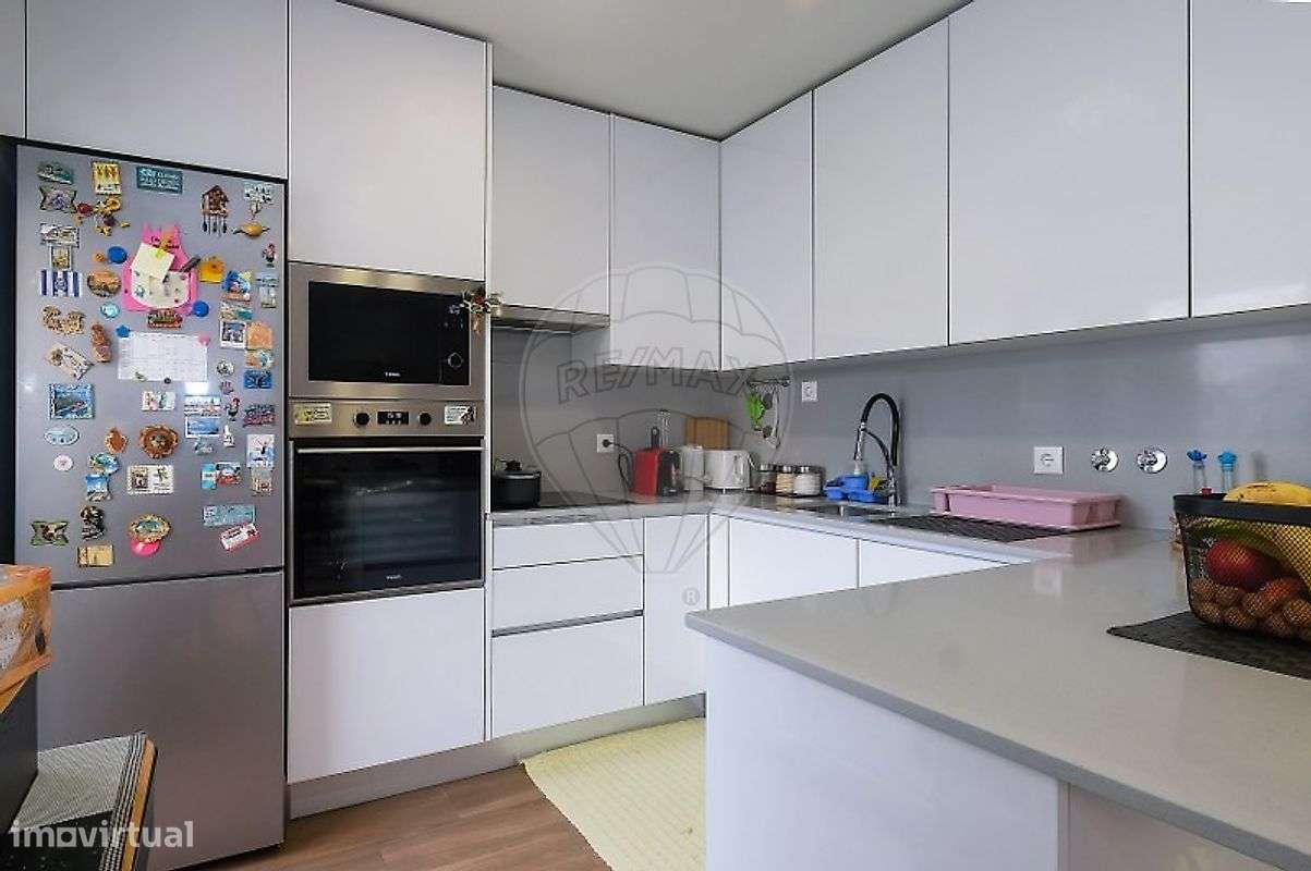 Moradia T4 para venda-6