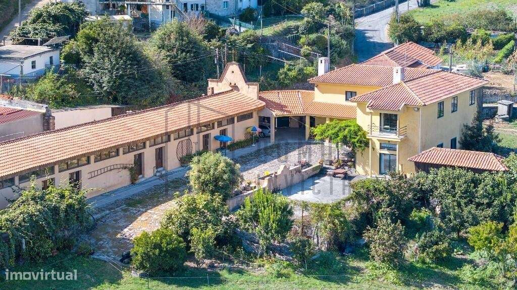 Quinta em Pedroso, Vila Nova de Gaia, com 40 mil metros quadrados.-6