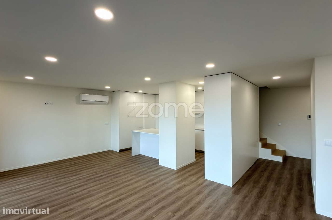 Apartamento T2 duplex novo com elevador e garagem em Ponte de Lima - Grande imagem: 3/23