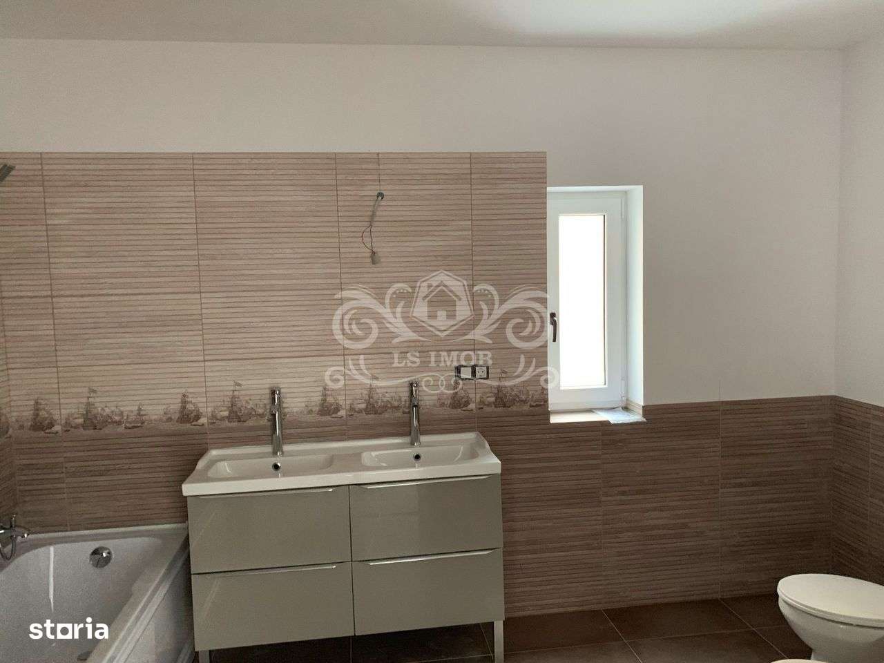 De vanzare casa tip single in Sanpetru Brasov - Imagine principală: 3/12