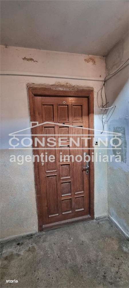 Se vinde imobil cu 3 camere , Brosteni, decomandat - Imagine principală: 4/6