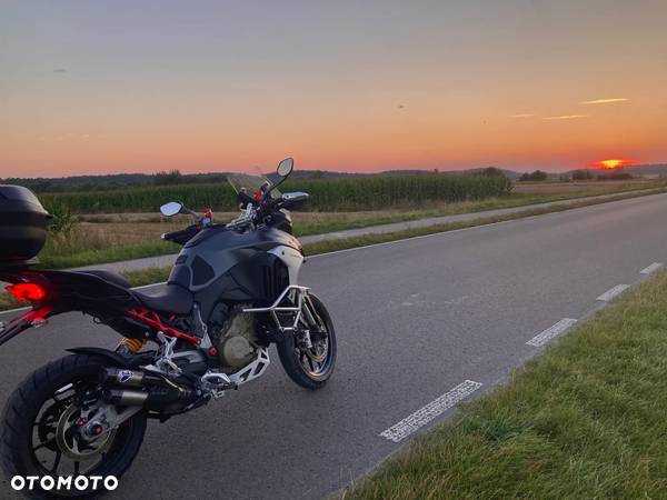 Ducati Multistrada - 7