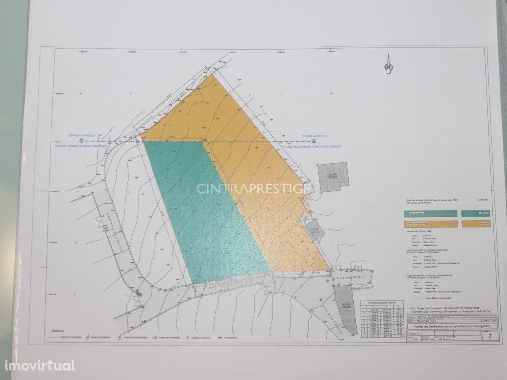 Terreno urbano com 1500m2 em Janas