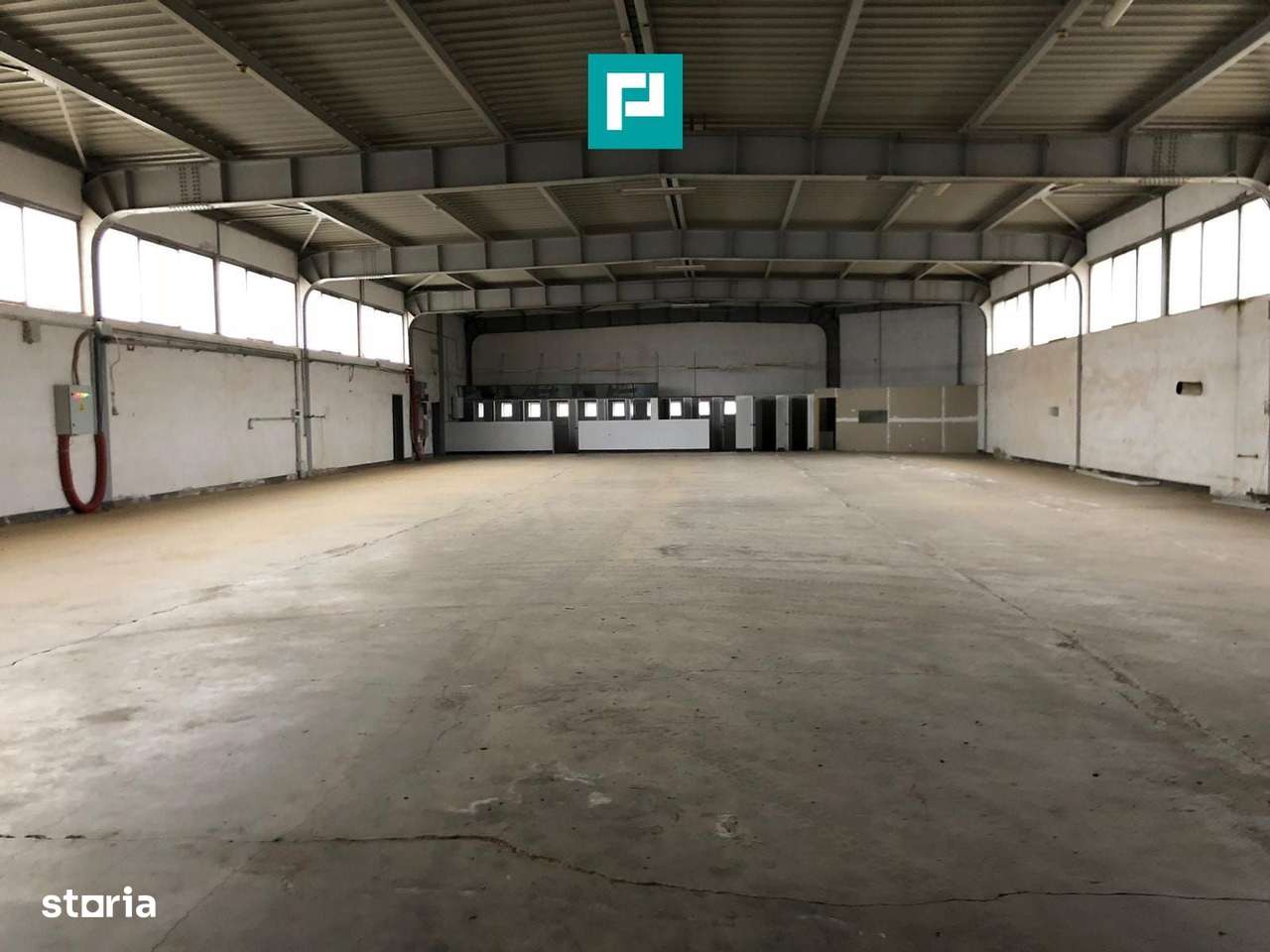 Hală cu teren intravilan de 3500 mp, în Sebiș Arad - Imagine principală: 2/20