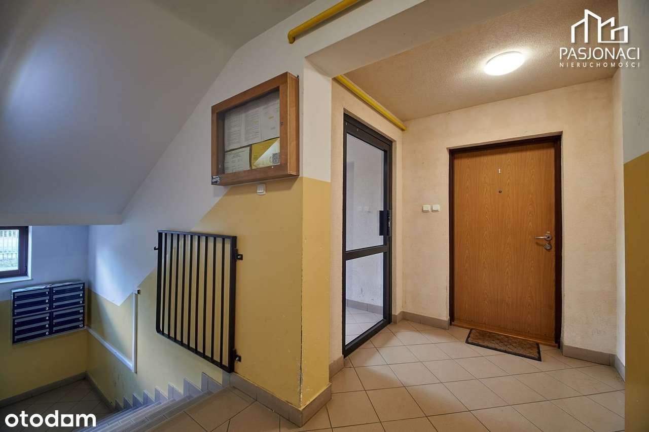 Mieszkanie 49m ul.Domeyki 7, Miejsca Parkingowe-13