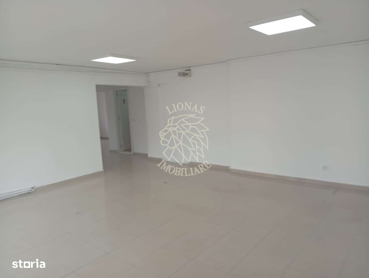Spatiu comercial 80 mp-ideal farmacie, cabinet, banca-Zona A. Muresanu - Imagine principală: 2/6