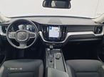 Volvo XC 60 2.0 D4 Momentum Plus Geartronic - 17