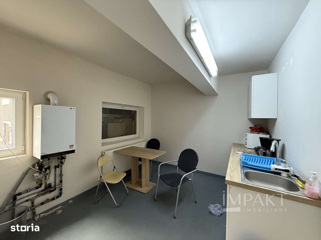 Spatiu de 450 m2 Piata Cipariu, ideal depozit curierat, arhivare, etc - Imagine principală: 4/14