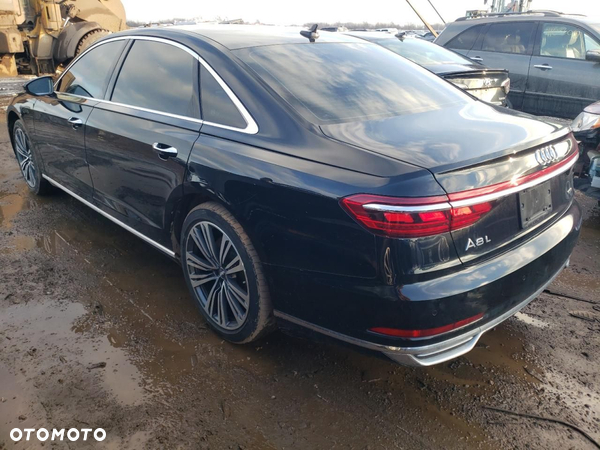 Audi A8 - 2