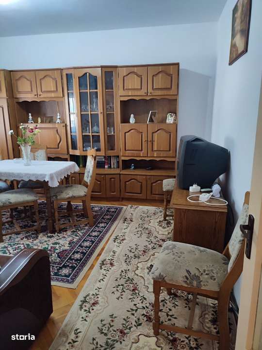 Apartament 3 camere – Zona Soarelui - Imagine principală: 2/9