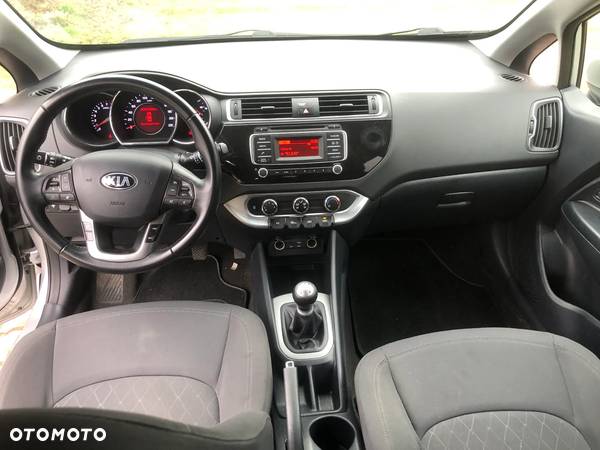 Kia Rio 1.2 Business Line - 8