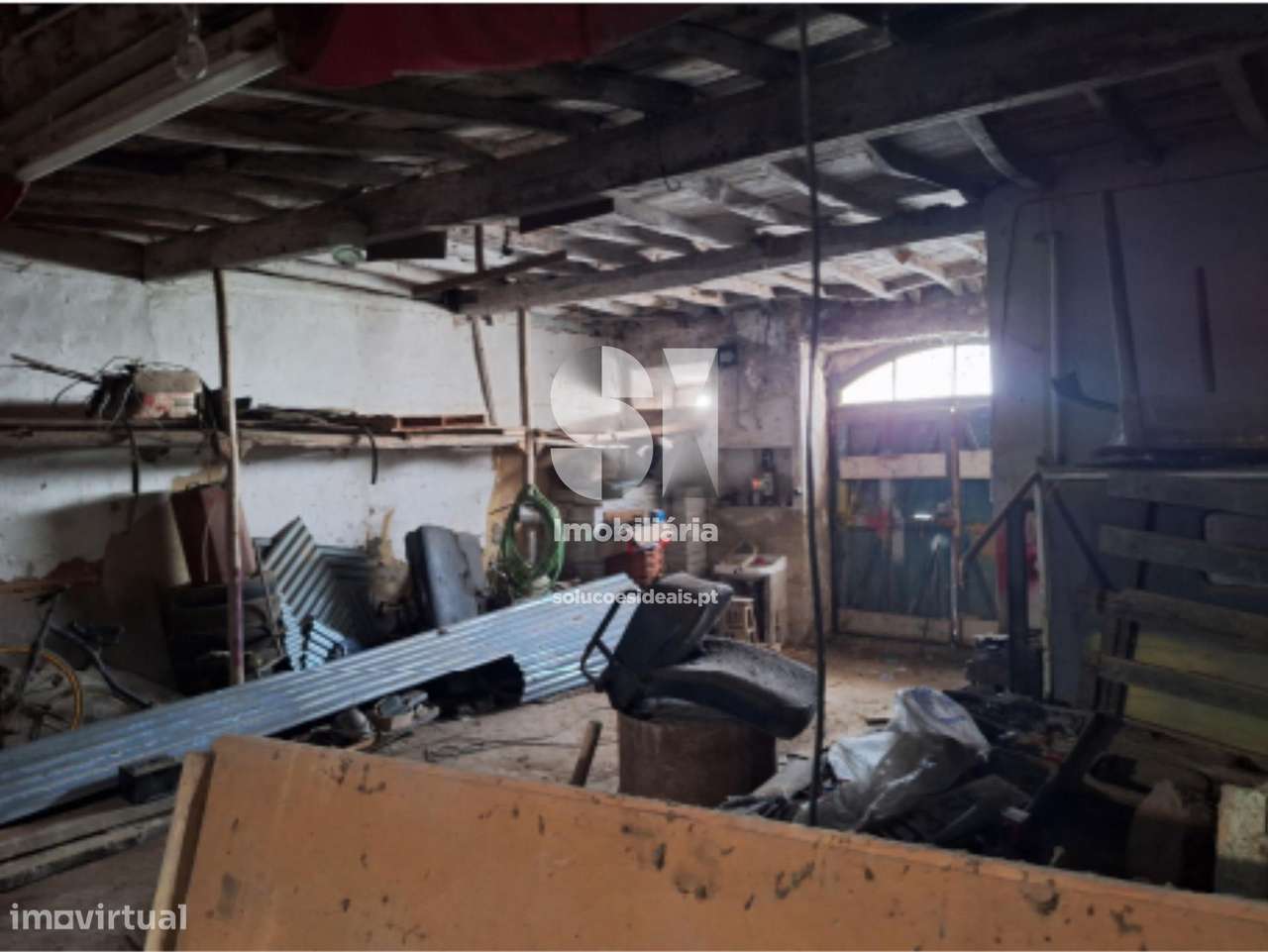 Armazém no centro de Runa - Grande imagem: 5/16