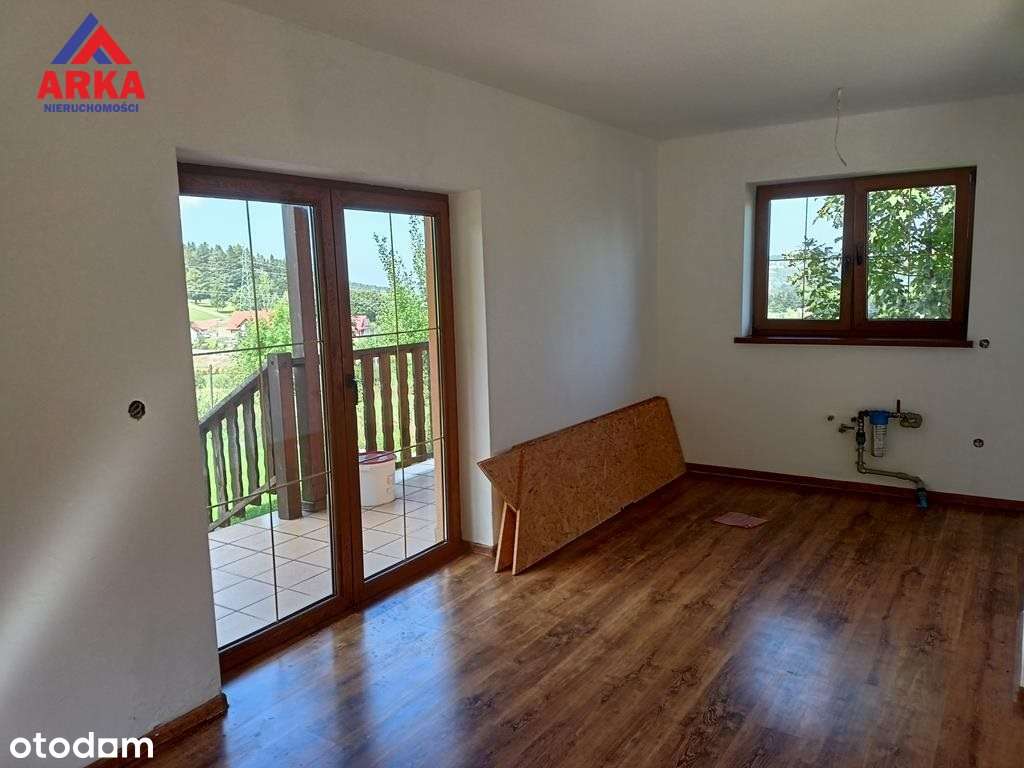 Dom na widokowej działce w Tymbarku-10