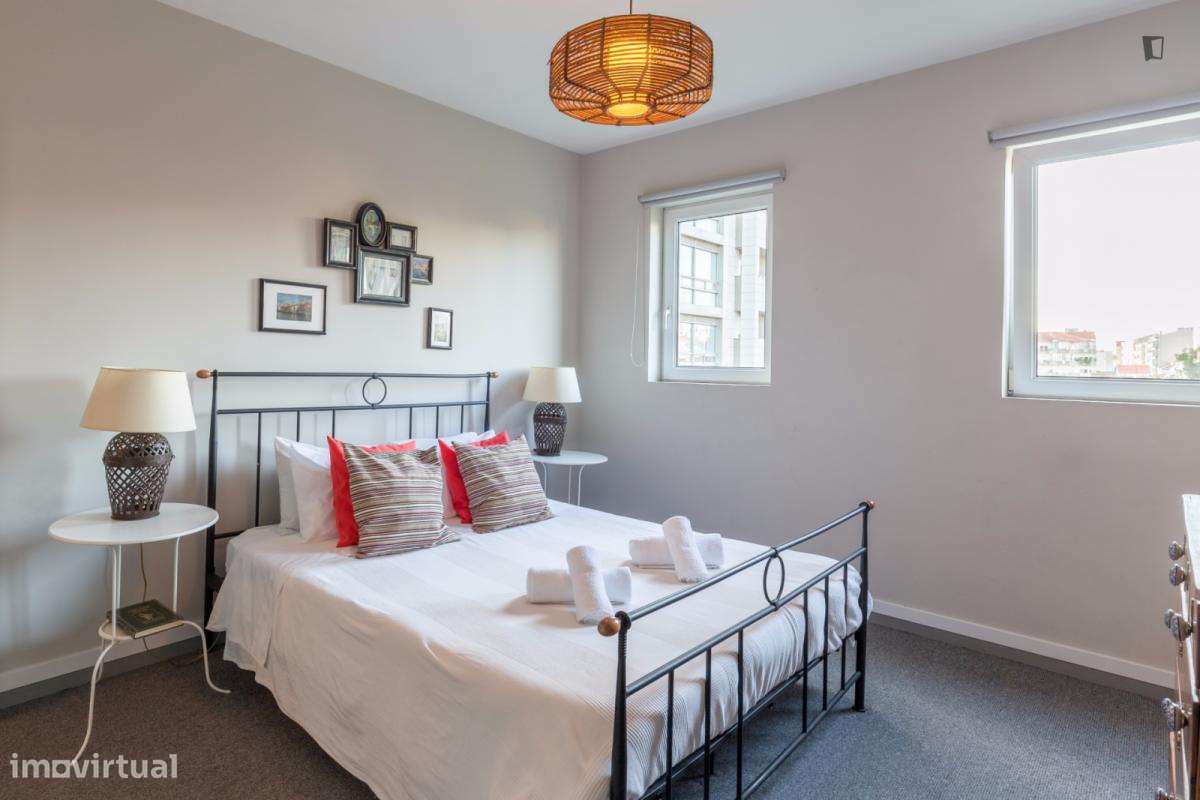 Quarto - localizado em Cedofeita Porto - Grande imagem: 3/7