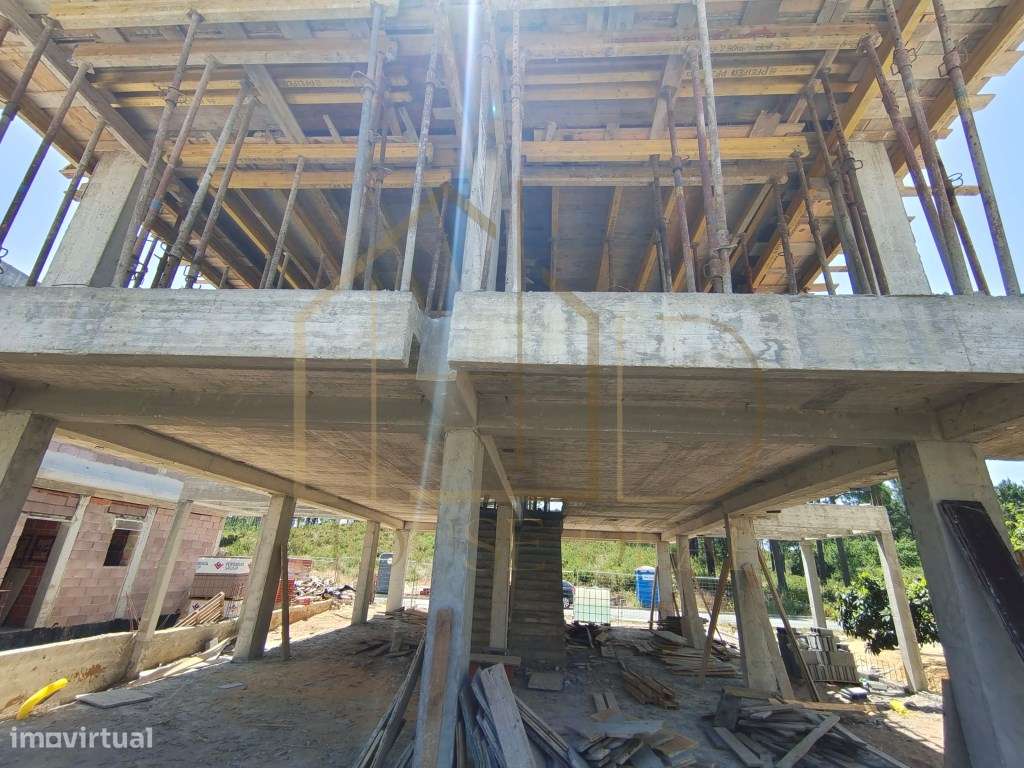 Moradia T3 + 1 com Pérgola. Pinhal do General. Fernão Ferro-5