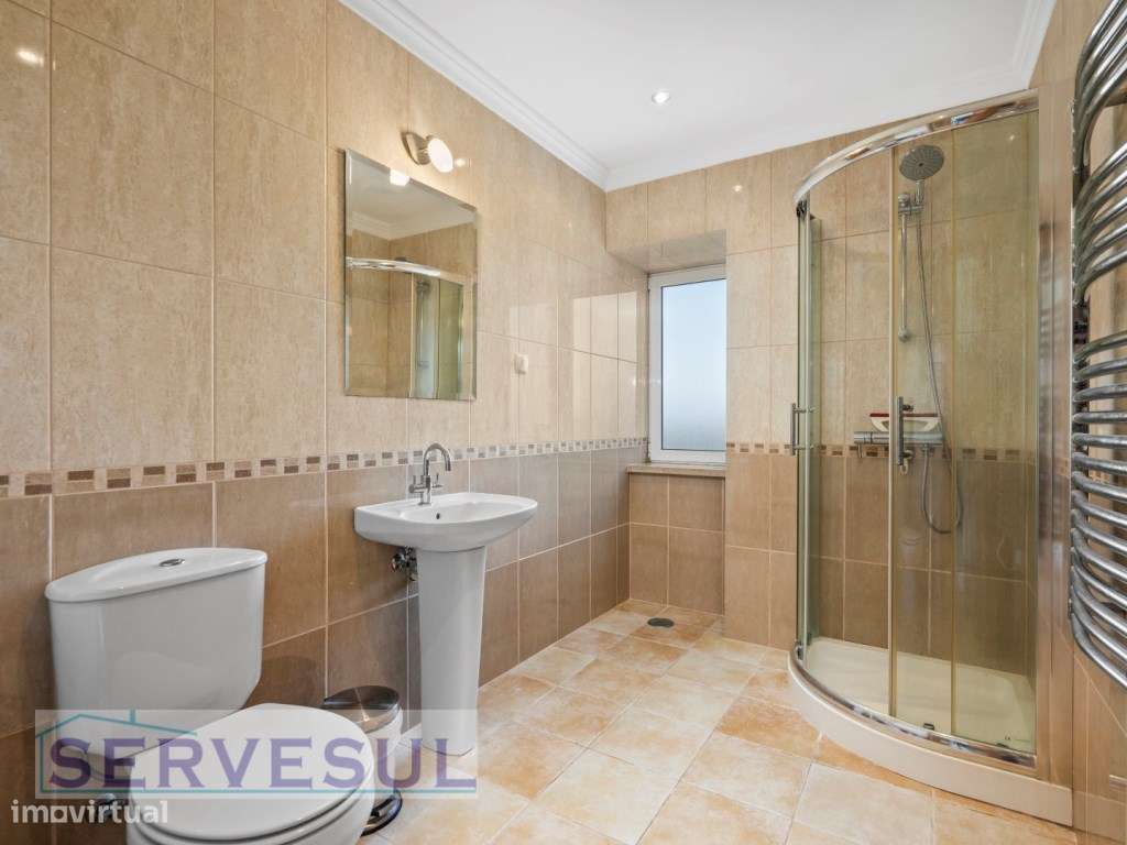 Linda Moradia de campo com 5 quartos, piscina, garagem e pomar a 5 ...-21