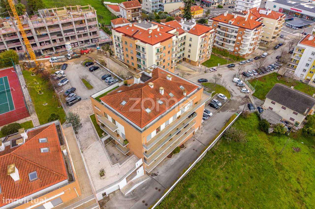 Apartamento T2 no Edifício Eden - Leiria-41