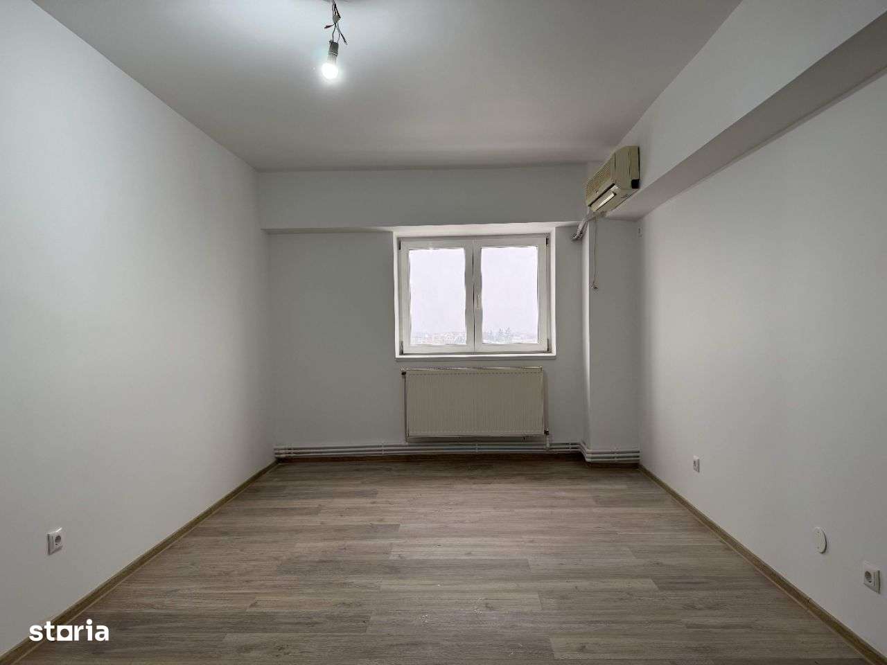 2 cam, 52 mp, ultracentral - UNION, etaj 7, cu lift, renovat - Imagine principală: 3/17