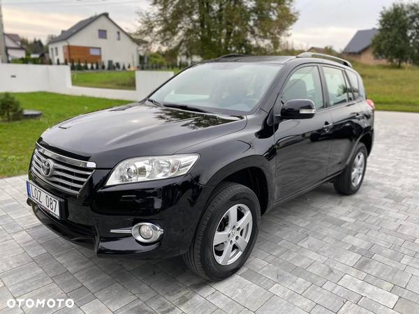 Toyota RAV4 2.0 4x4 Travel - 9