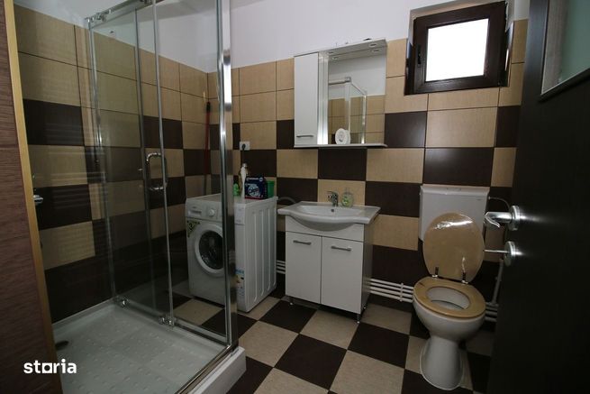 Schimb Casa Podis cu Ap 3 Camere In Bacau-14
