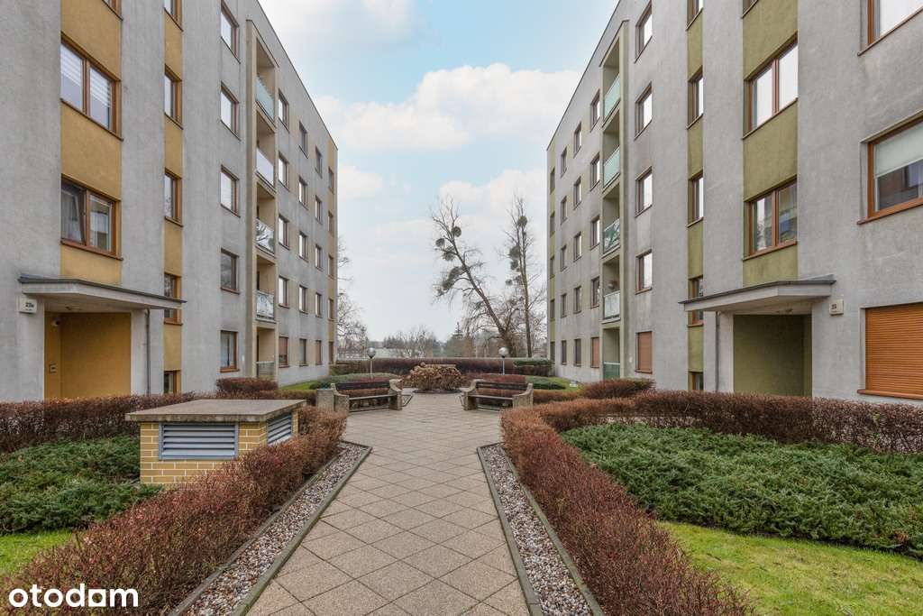 Ładne, z dużą loggią z 2010 r. piwnica, garaż-15