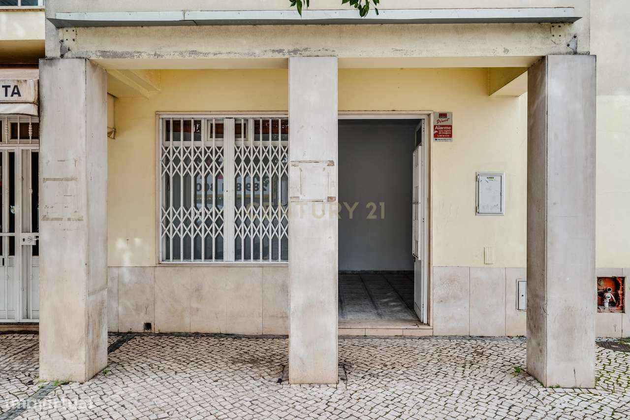 Oportunidade de Venda: Loja no Centro do Algoz (43,70m²) - Grande imagem: 5/14