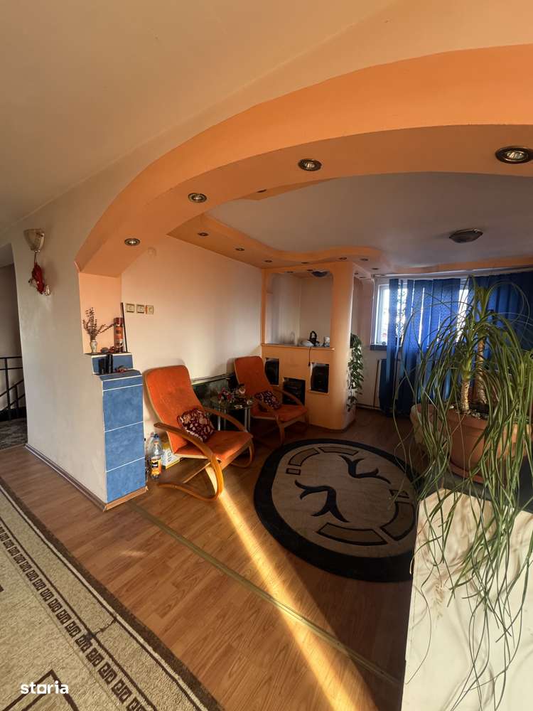 Casă P+1 Bariera Valcii-4